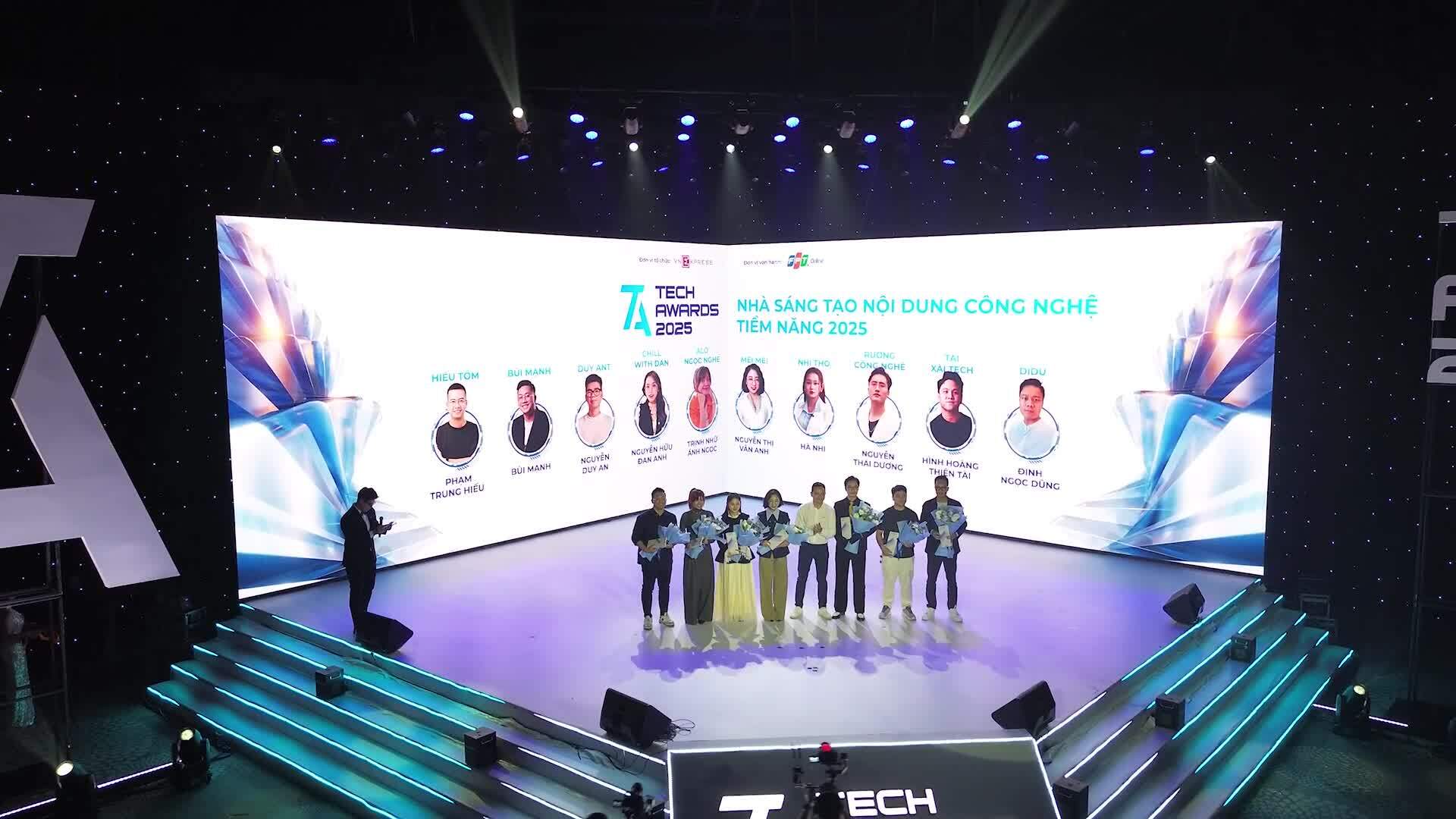Toàn cảnh Tech Awards 2025