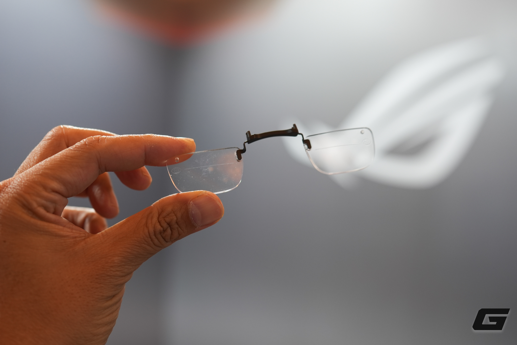 Đây rồi, ASUS đã có kính thực tế tăng cường dành cho ... những người đang phải đeo kính - Ảnh 6.