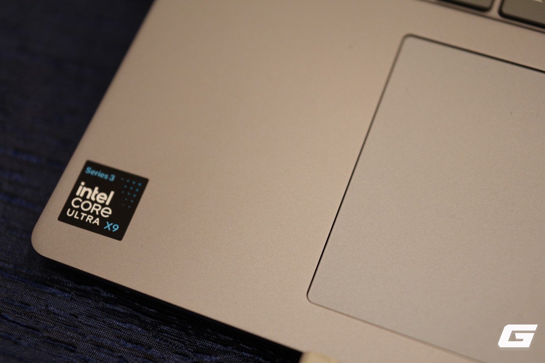 Trải nghiệm sớm Intel Core Ultra X9: Không card rời vẫn cân tốt Cyberpunk, nhưng nhìn sang số FPS của Battlefield 6 mới thấy "sốc" - Ảnh 1.