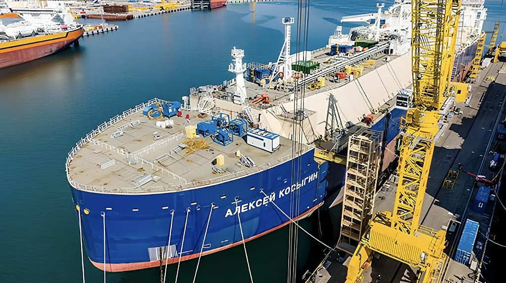 Tàu chở LNG có khả năng phá băng Alexey Kosygin có gì đặc biệt?- Ảnh 3.