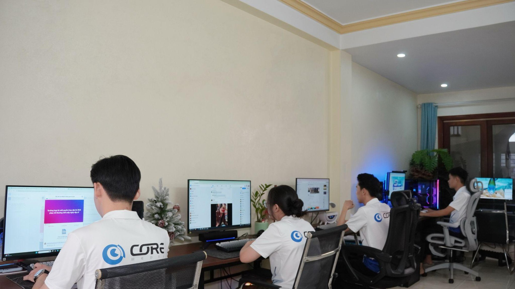 CEO Đình Triển – Người kiến tạo hệ sinh thái CORE MEDIA trong ngành dịch vụ mạng xã hội - Ảnh 3.