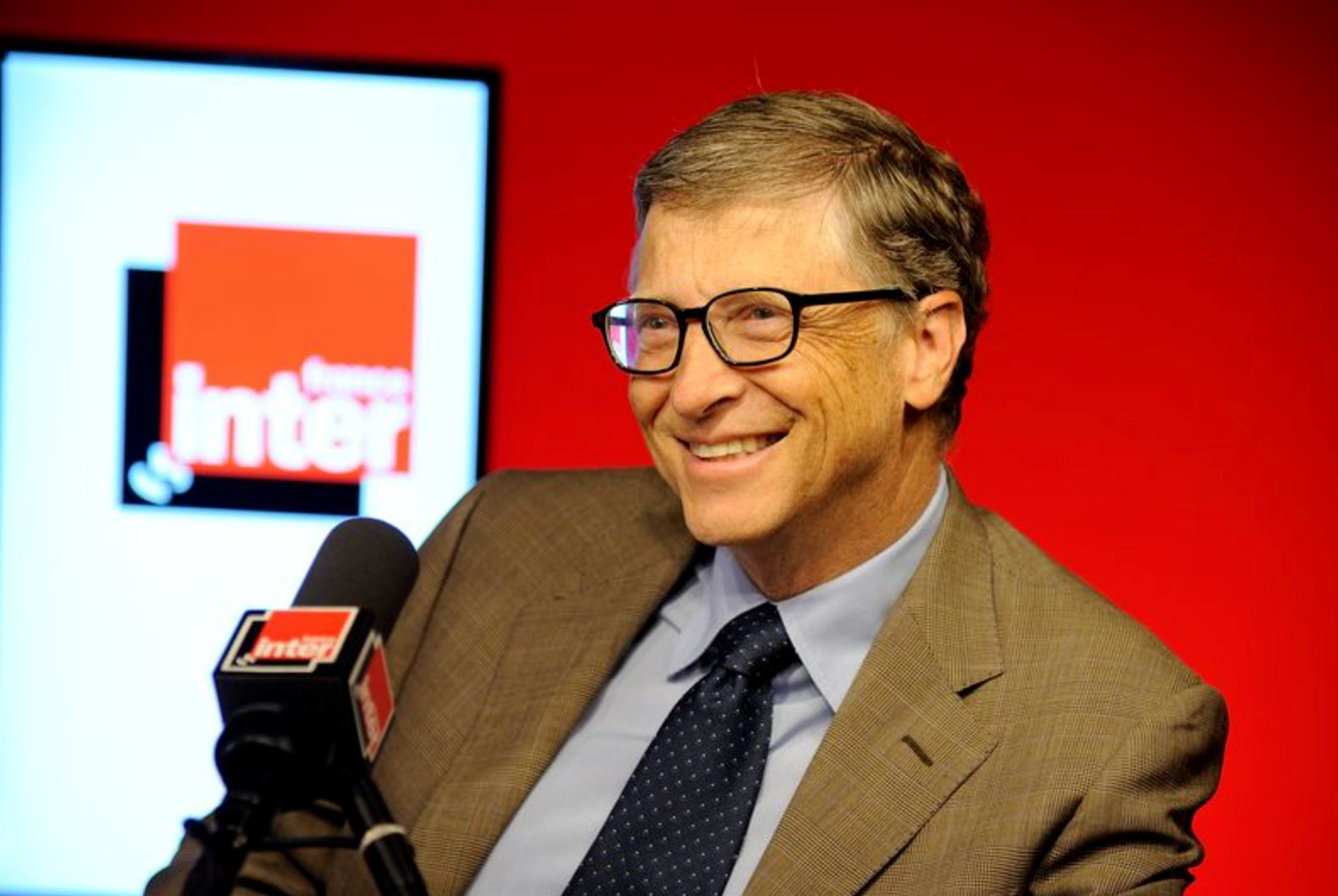 Bill Gates: Đây là nghề miễn nhiễm trước AI, không thể bị thay thế ngay cả trong 100 năm tới- Ảnh 2.