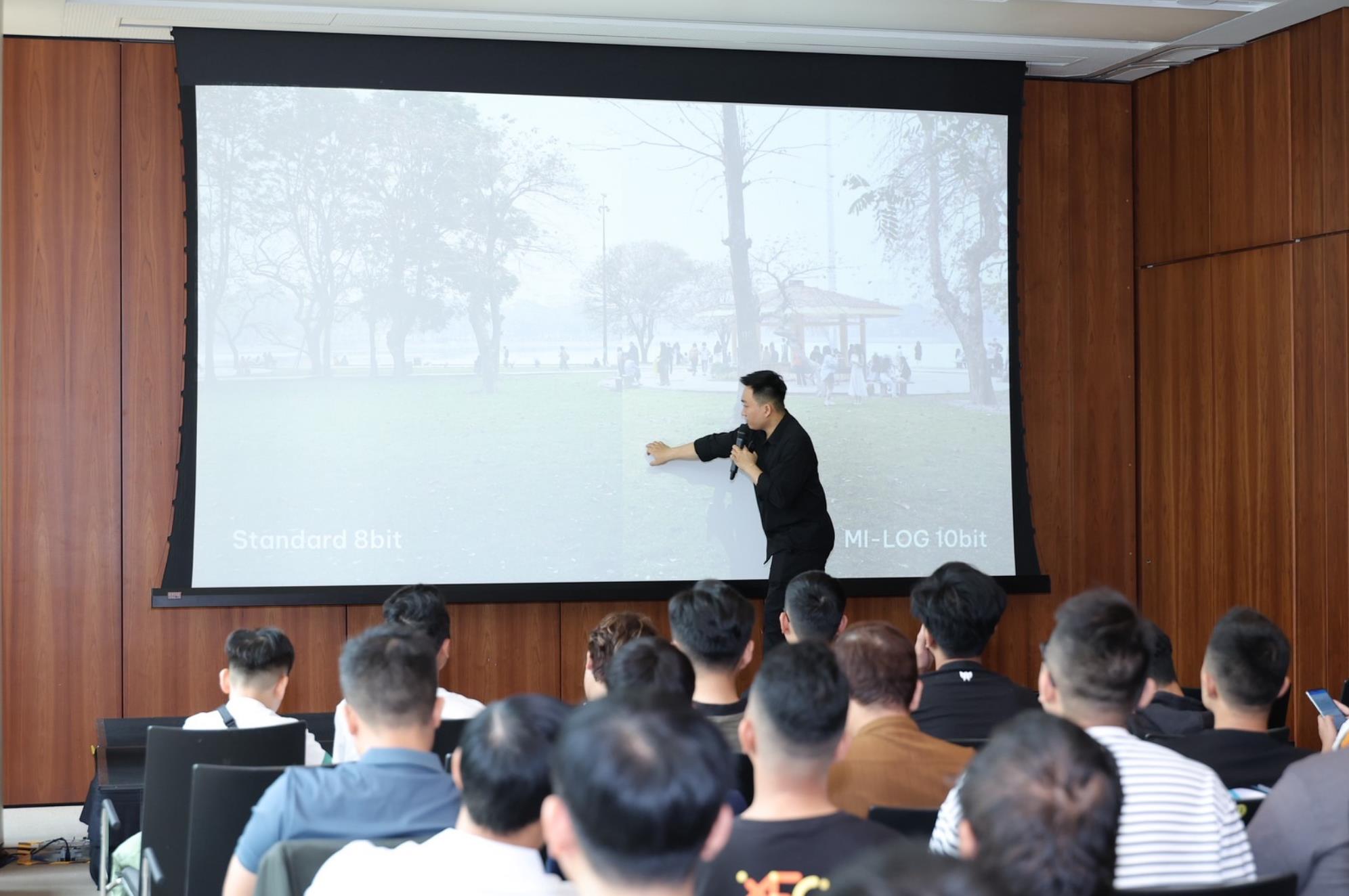 Mifan cùng TGDĐ giải mã sức hút “nhiếp ảnh nguyên bản” của Leica trên Xiaomi 17 Series - Ảnh 2. Mifan cùng TGDĐ giải mã sức hút “nhiếp ảnh nguyên bản” của Leica trên Xiaomi 17 Series - Ảnh 2.