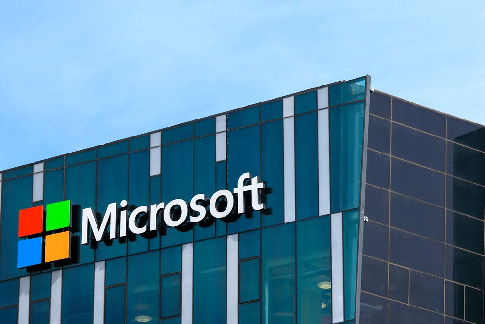 Hỗ trợ 3,4 triệu người tại Nhật học AI mà vẫn thiếu nghiêm trọng, Microsoft tuyên bố đào tạo thêm 1 triệu kỹ sư để triển khai kế hoạch 10 tỷ USD tại Nhật Bản- Ảnh 1.