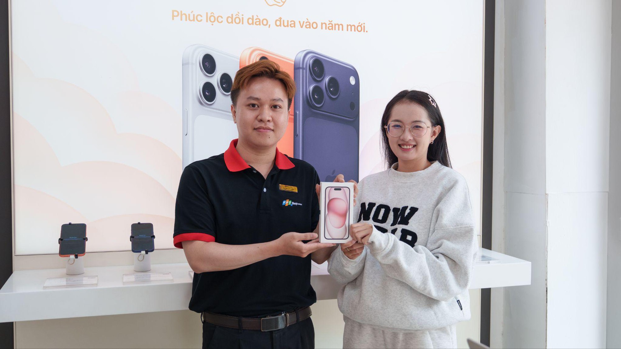 Tham gia chương trình dùng thử iPhone 15 chỉ với 30.000 đồng/ngày tại FPT Shop- Ảnh 2.