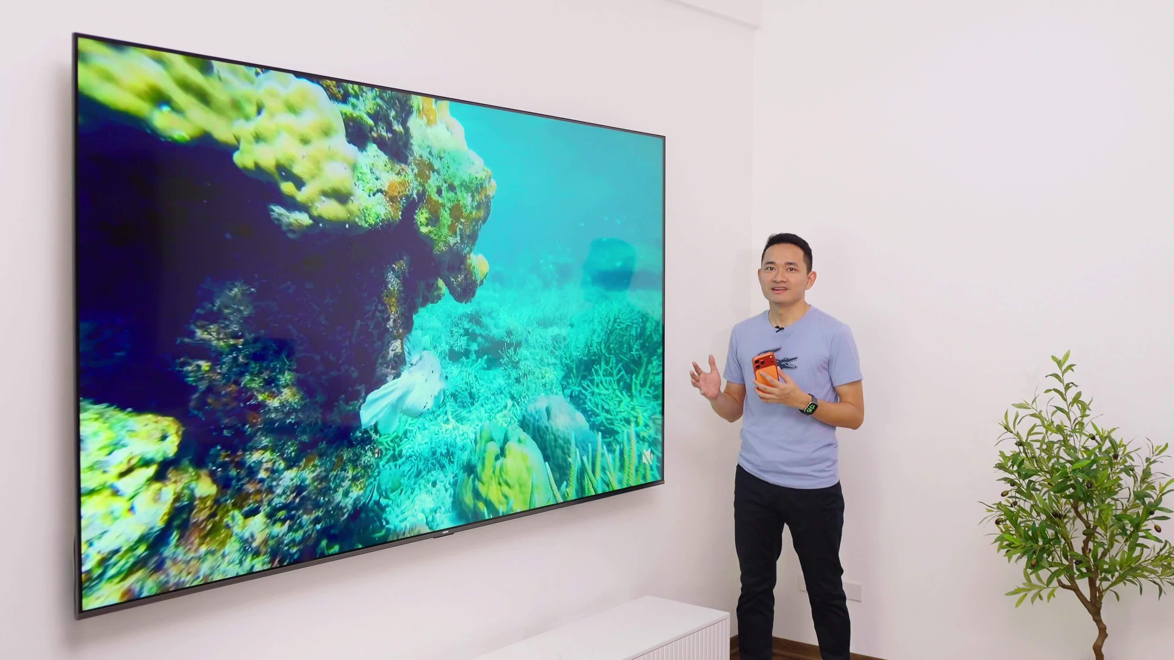 TV MiniLED cỡ 98 inch giá 50 triệu đồng của Xiaomi